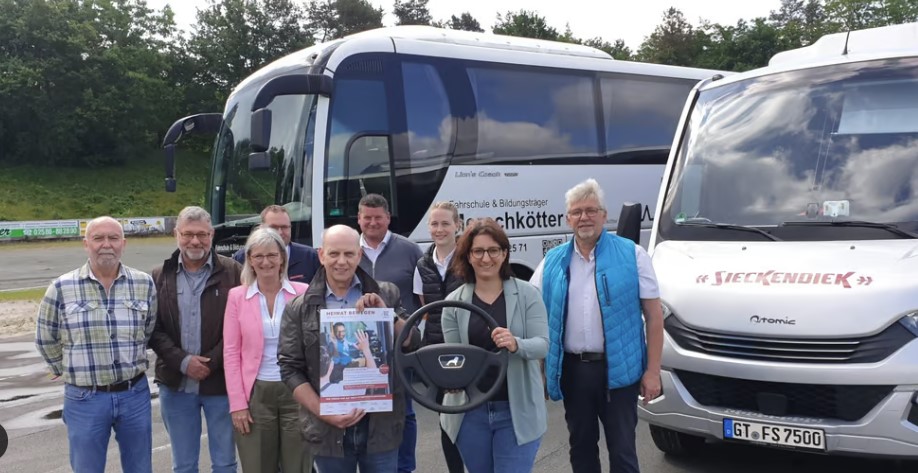 heimat_bewegen_-_gruppenbild